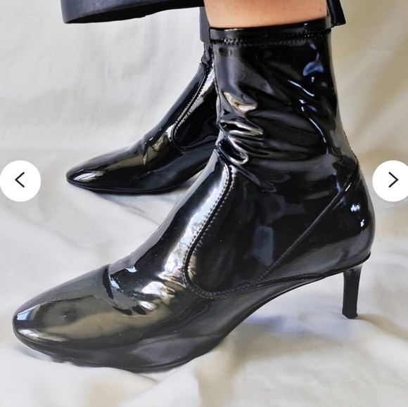 Zara Basics Black Faux Patent Leather size 37 - Picture 2 of 13